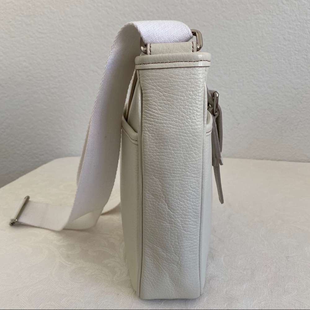 Burberry white leather crossbody bag - Picture 4 of 12